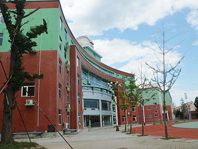 美國威力塔斯學校北京校區(qū)